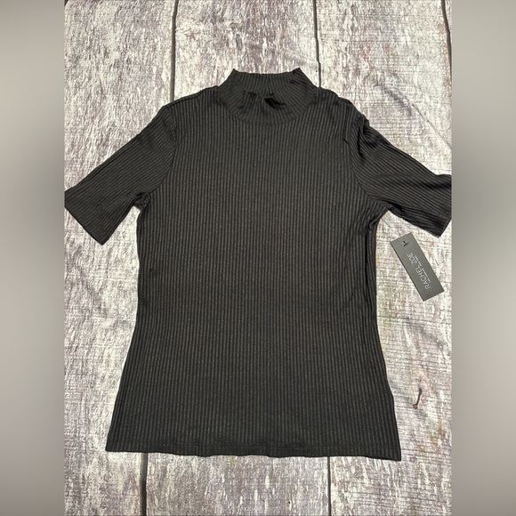 NWTs Ribbed Black Top - Picture 1 of 7